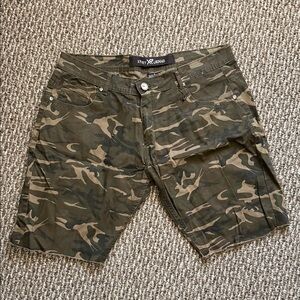 Men's Camo Cargo Shorts